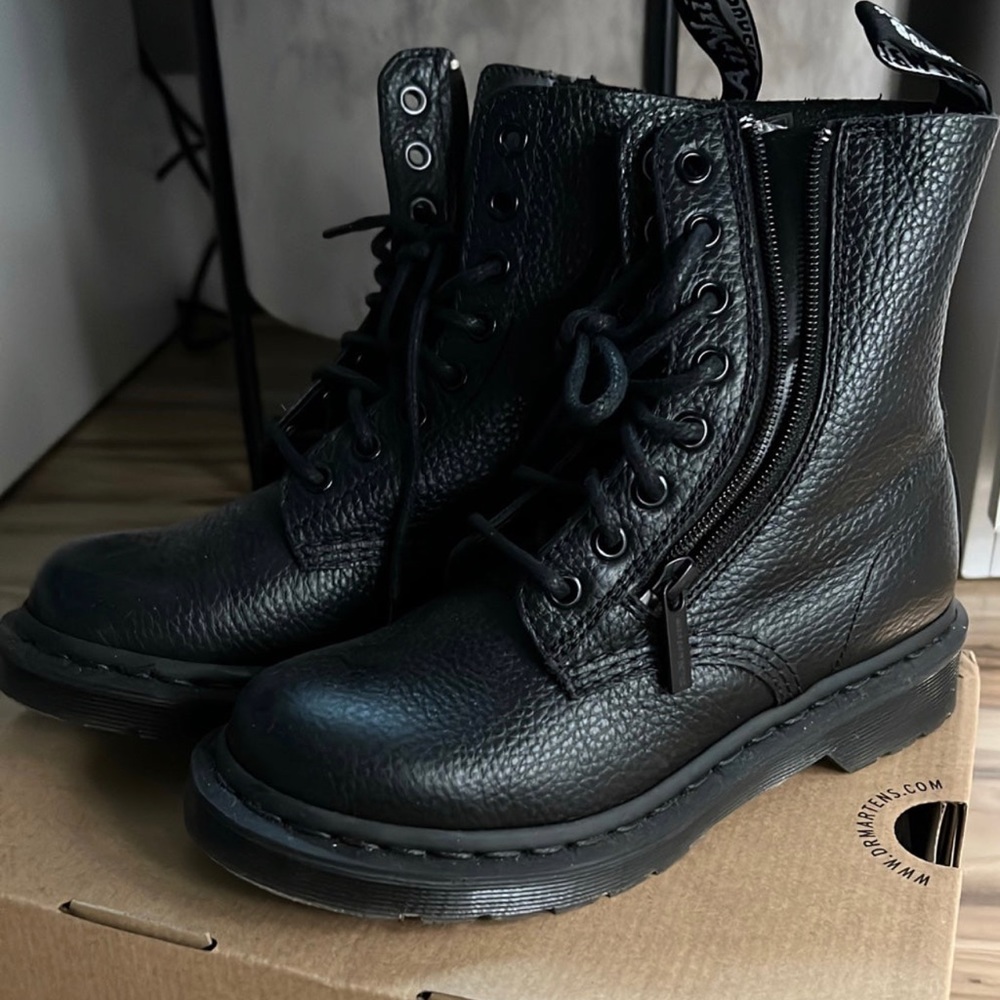 Dr. Martens